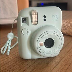 Fujifilm Instax Mini 12 Instant Camera - Mint Green